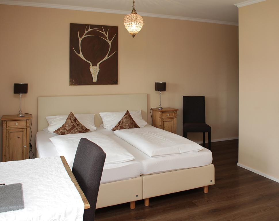 Hotel Zur Sonne Rimsting Bagian luar foto
