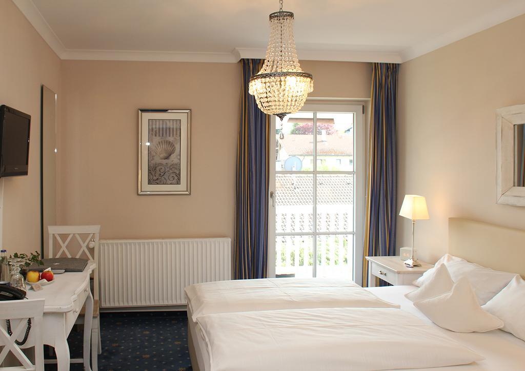Hotel Zur Sonne Rimsting Bagian luar foto